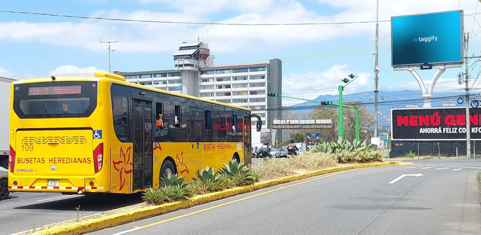 San Jose - Sabana - Pantalla Externa - Sabana Norte, San José